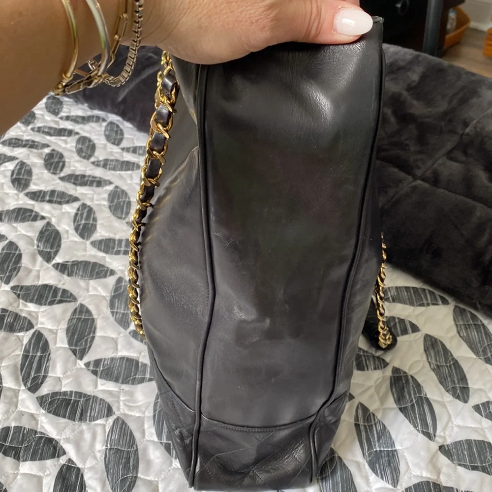Chanel Large Shoulder bag 💯 Authentic! - Picture 7 of 7